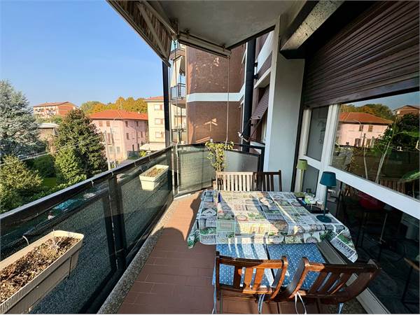 3 locali in vendita a Meda - Via Guglielmo Oberdan, 5